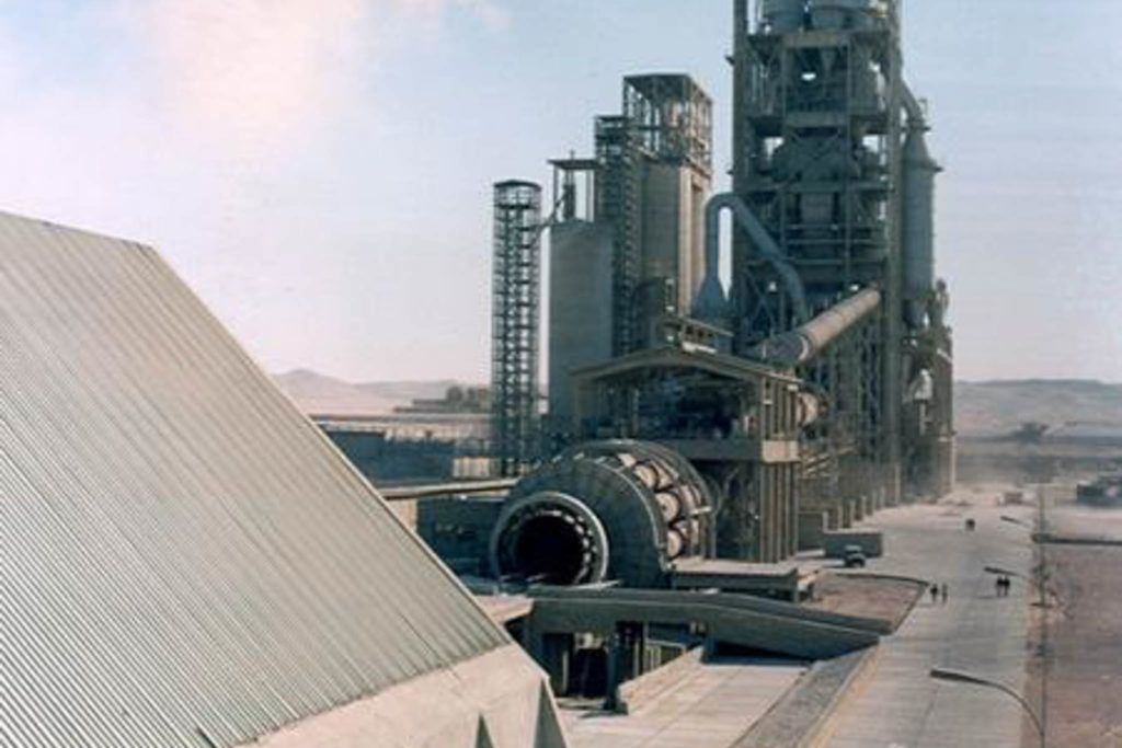 Suez Cement Factory – Egypt Cranes